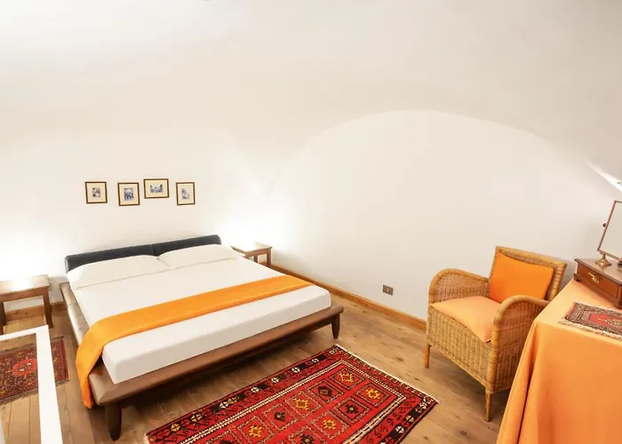 Guesthost - Quiet And Cozy Trastevere Hideaway Roma