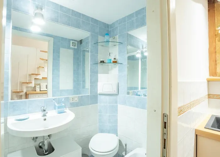 Guesthost - Quiet And Cozy Trastevere Hideaway * Roma